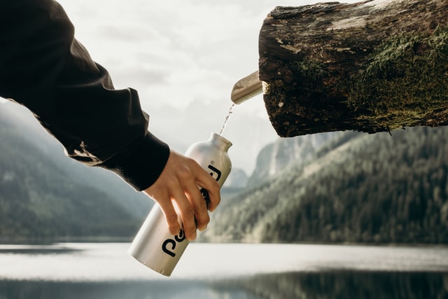 Choosing a Water Bottle for Summer Camp: The Ultimate Guide